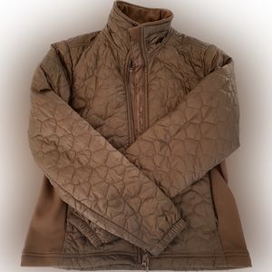 Women’s LL is Bean quilted jacket XS🤎